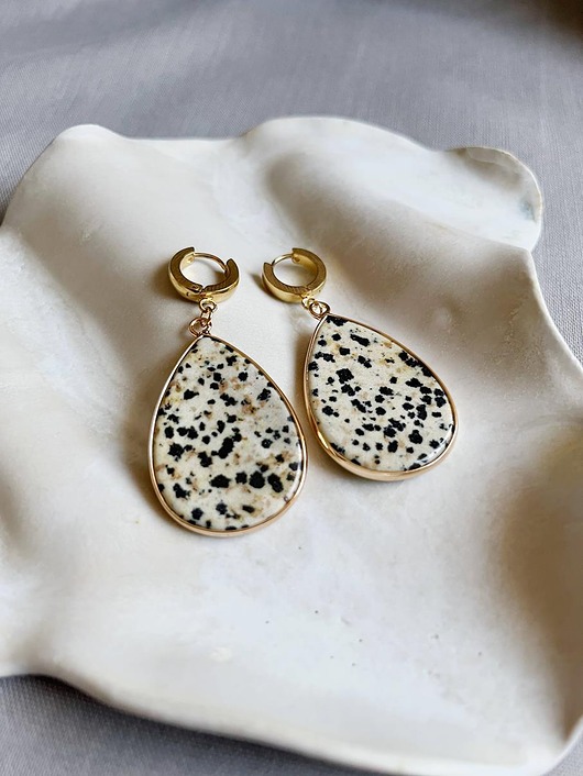 kolczyki z kamieniami Kolczyki kajdanki - Jaspis Dalmatyński