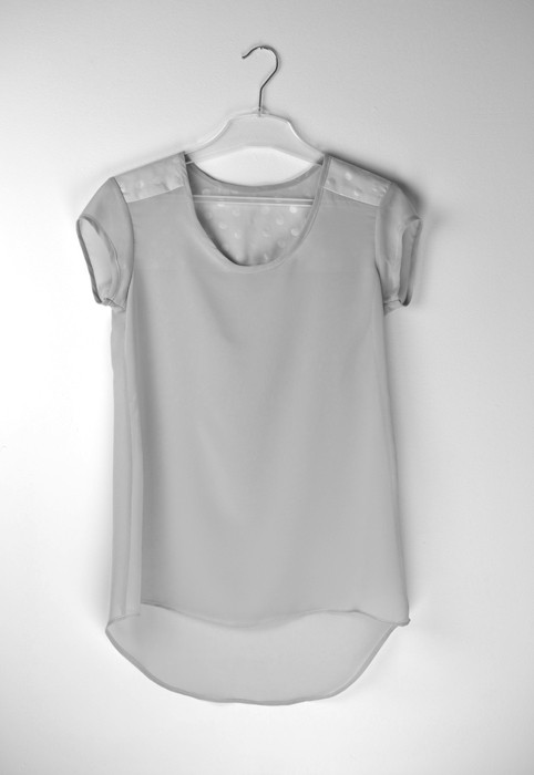 long back shirt felt label