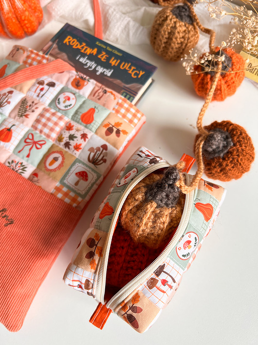 piórniki Komplet dla miłośniczki książek, jesienne etui na czytnik, book sleeve