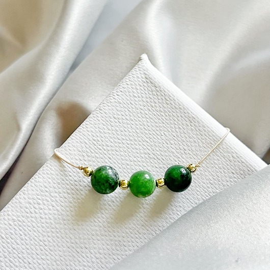 bransoletki na sznurku Bransoletka na sznurku z zoistem i hematytami