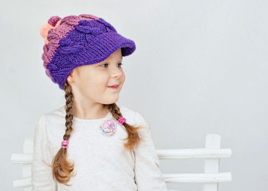 Radosna czapka z daszkiem dla dzieci Handymadegirl