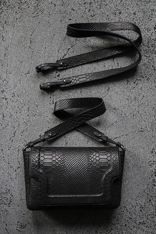 Torebka skórzana Modern Black Mamba Kulik