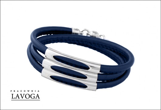 Bracelet in navy blue. Lavoga