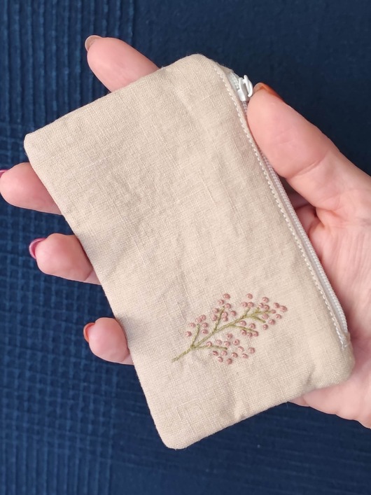 kosmetyczki Mini saszetka haftowana