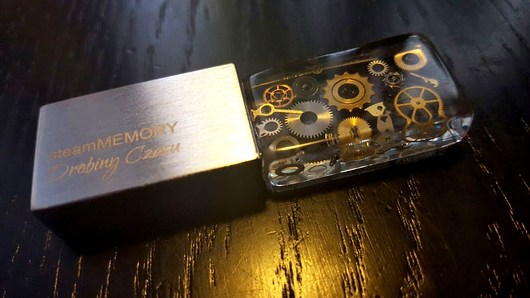 steamMEMORY - Pendrive - LED DROBINY CZASU