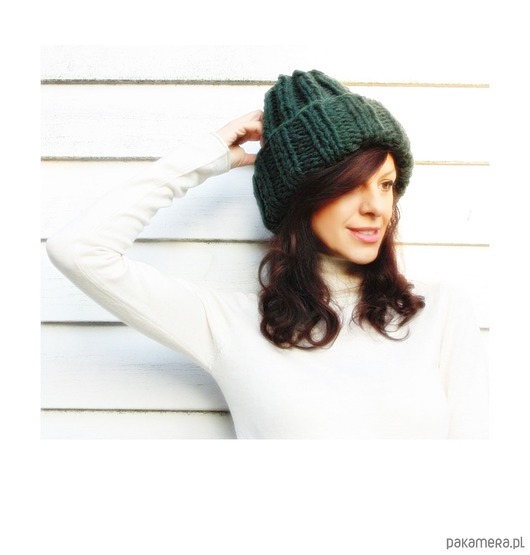 czapki damskie Czapka beanie  z wełną leśna zieleń