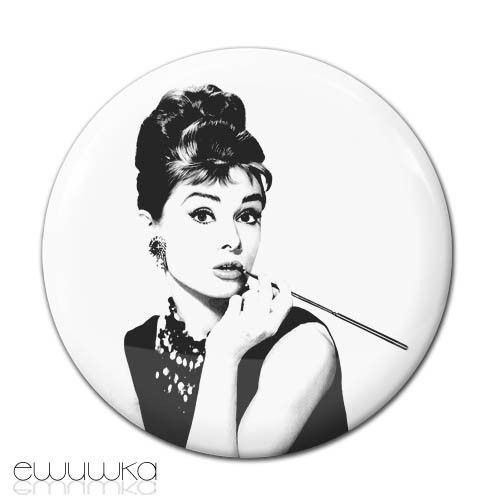 przypinka ewuwka