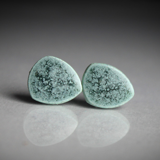 kolczyki ceramiczne PEBBLE/stal chirurgiczna/
