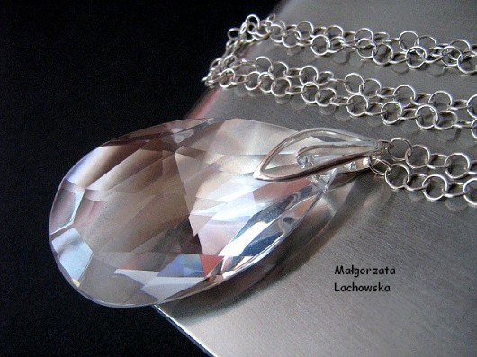 kropla Crystal Lahovska