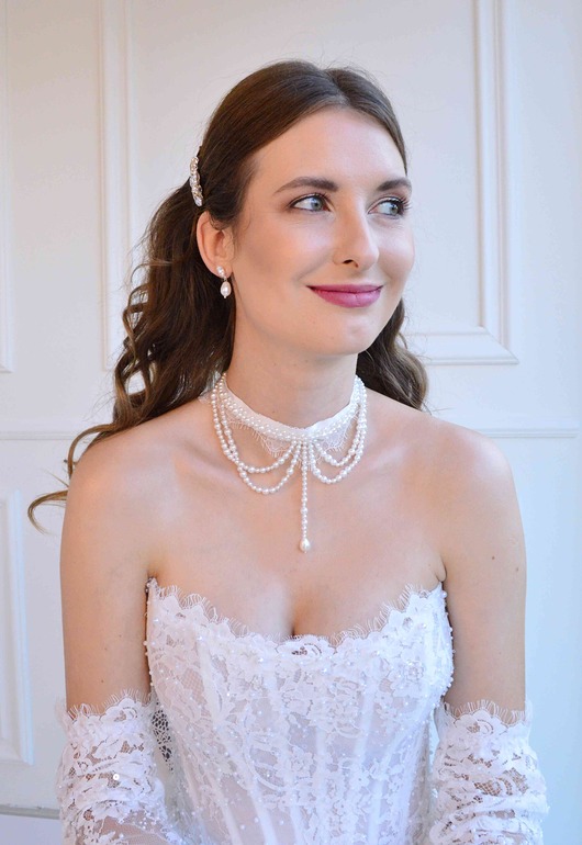 Biżuteria ślubna Choker wiązany z perłami model Fia