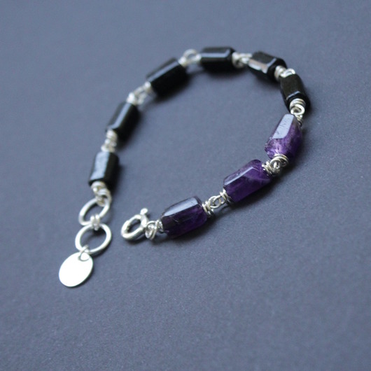bransoletki z kamieni naturalnych Wzburzony ametyst i czarny turmalin