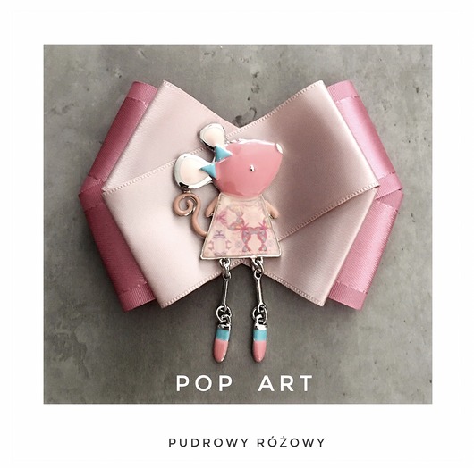 broszki Brosza  z Myszką w stylu Pop Art
