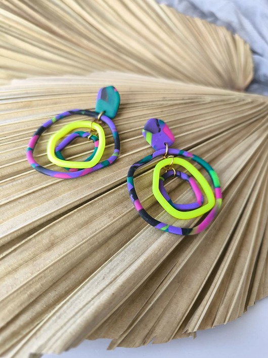kolczyki z masy plastycznej Dzikie HOOPSY oryginalne kolczyki na sztyfcie