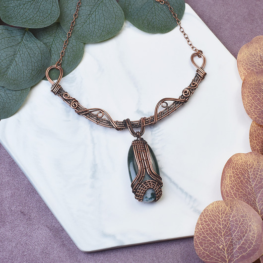kolie Miedziany naszyjnik wire wrapping z agatem mszystym #494