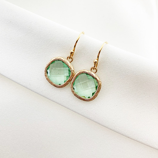 Kolczyki pozłacane z zielonymi kamieniami, topaz Anemon Atelier