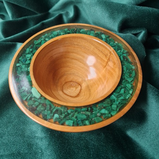 talerze, miski Miseczka z wiśni inkrustowana malachitem