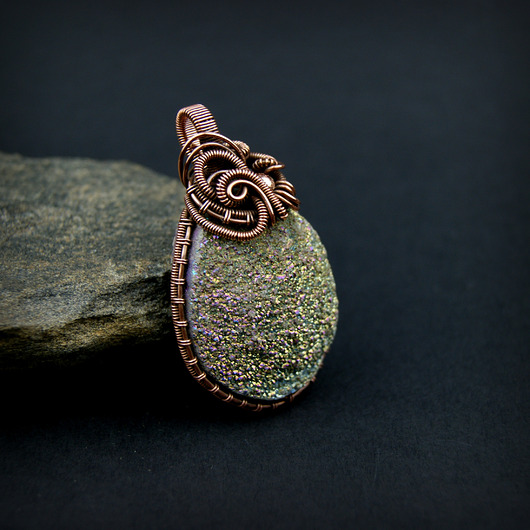 wisiory Wisiorek z kwarcem tytanowym