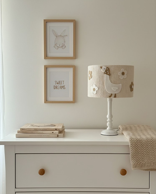 lampy do pokoju dziecka Lampka nocna do pokoju dziewczynki - Pani gąska