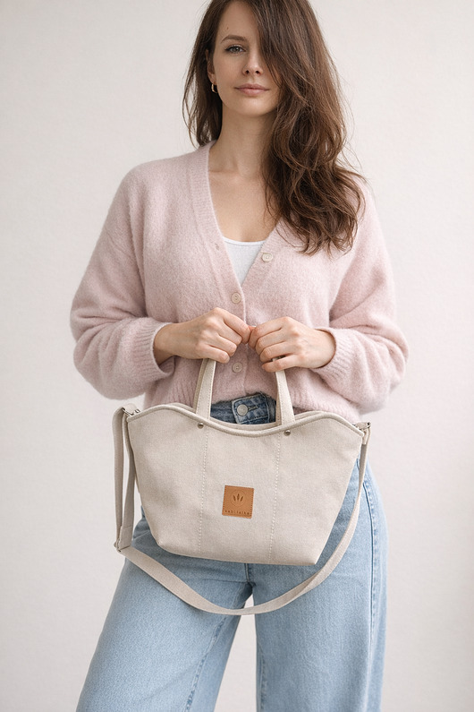 torby na ramię Zamszowa torebka kuferek z falami Kremowa