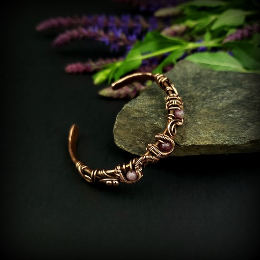 bransoletki wire wrapping Miedziana bransoleta cuff z różowym turmalinem
