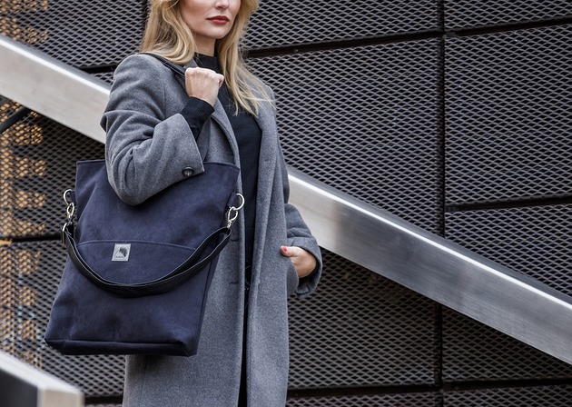 Czarna torba z zamszu ekologicznego Karolina Audycka