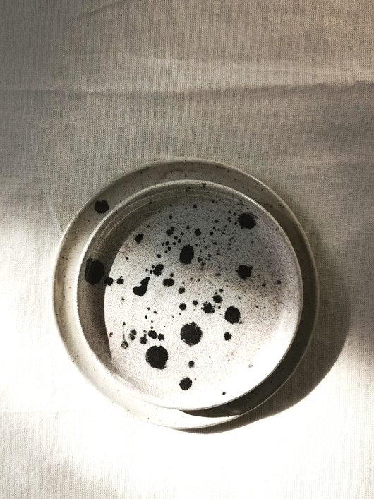 patery i talerze Talerzyk beżowy w ciapki - 10 cm