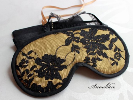 Gold and Lace ANUSHKA