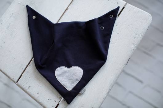 Chustka Basic Heart TUSS