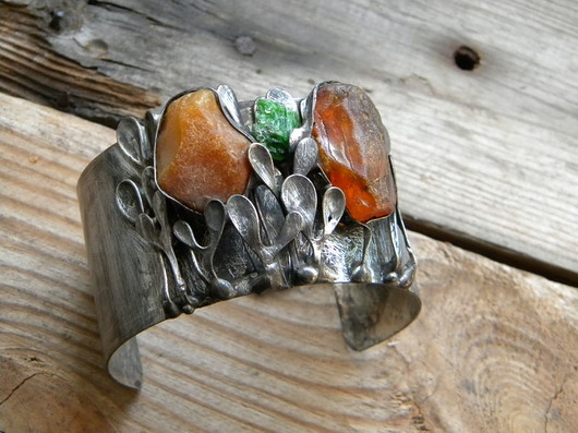 surowe bursztyny  -  bransoleta mankiet CUFF Beata Trotter