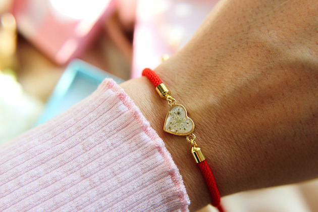 bransoletki na sznurku Bransoletka perłowe serce