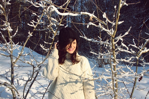 czapki damskie Czarna czapka  chunky beanie  z wełną