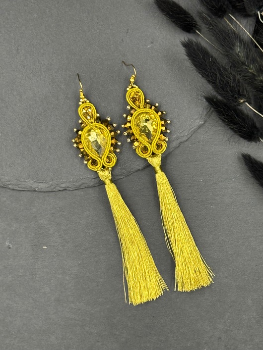 kolczyki chwosty Złote kolczyki sutasz z kryształami i chwostami