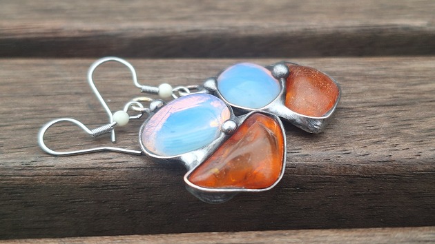kolczyki z kamieniami Kolczyki Amberki i opality