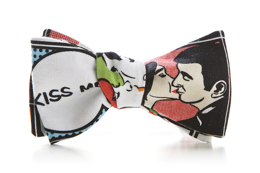 Mucha wiązana KISS ME komiks HisOutfit