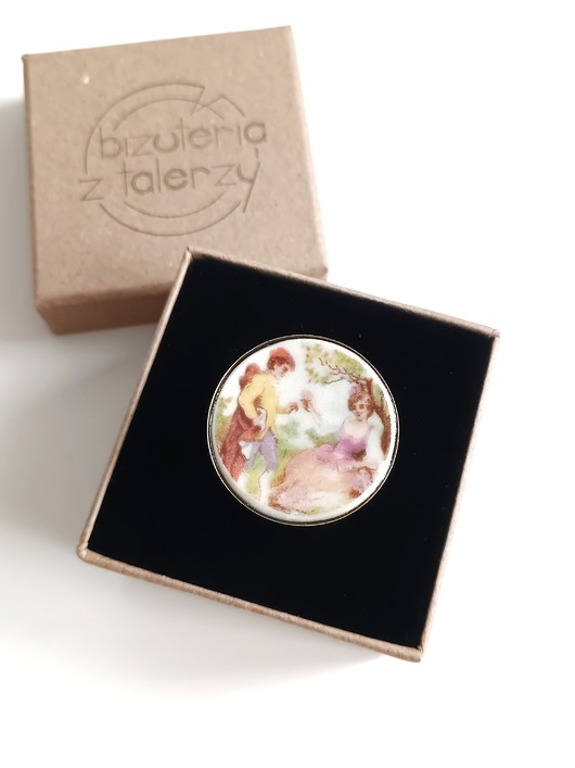 pierścionki - różne Pierścionek z postaciami