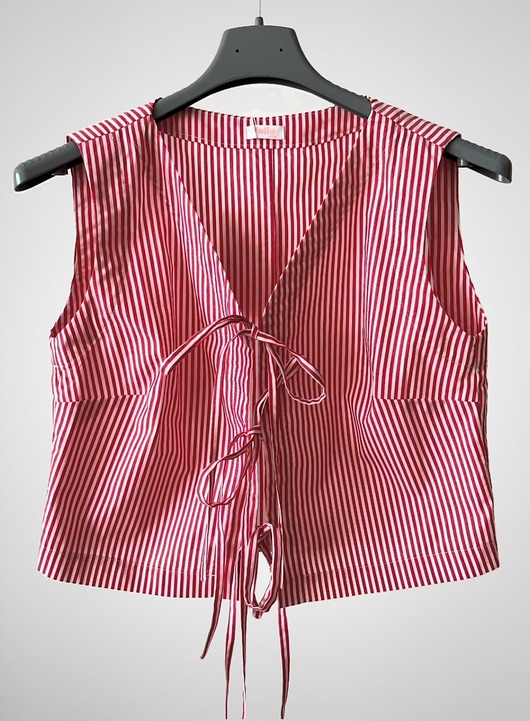 topy damskie Wiązany top w biało-czerwone paski