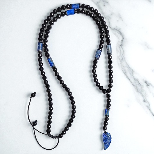 biżuteria męska WING : lapis lazuli, onyks : naszyjnik długi : skrzydło anioła