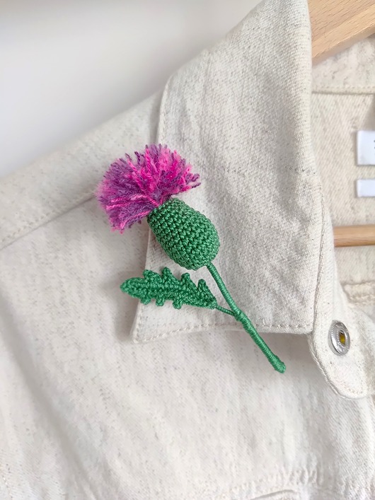 broszki Broszka szydełkowa Kwiat ostu