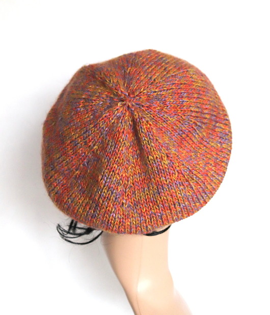 czapki damskie Andzia - beret zrobiony na drutach