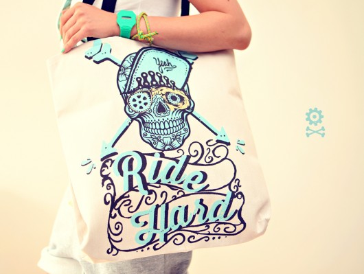Ride Hard tote bag DONT NEED NO SAMURAI