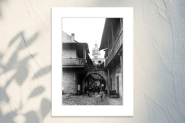fotografia Fotografia z passe-partout; Dziedziniec na Ulicy Meiselsa