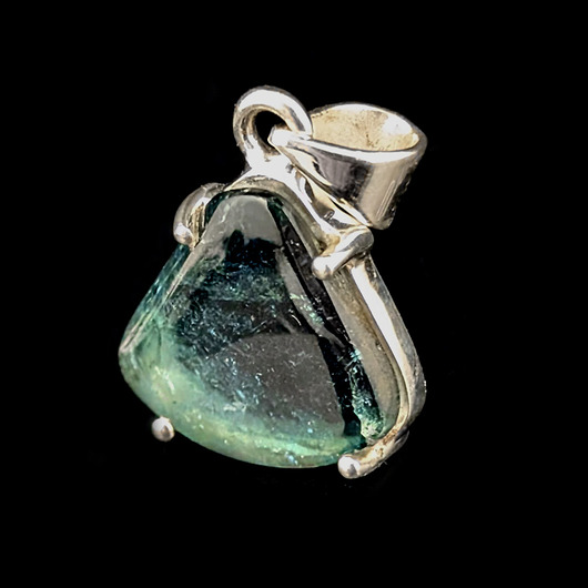 wisiory Ze szlachetnym turmalinem arbuzowym