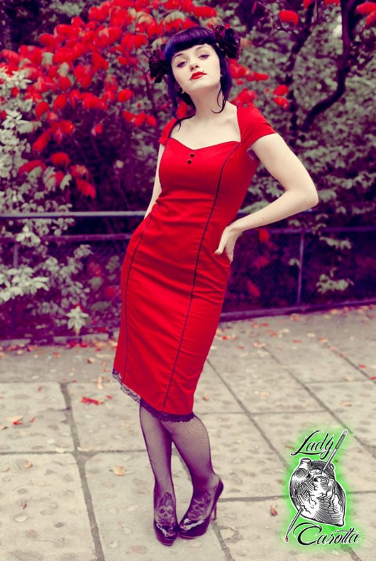 Sukienka Devil's Rose Lady Carotta  Lady Carotta