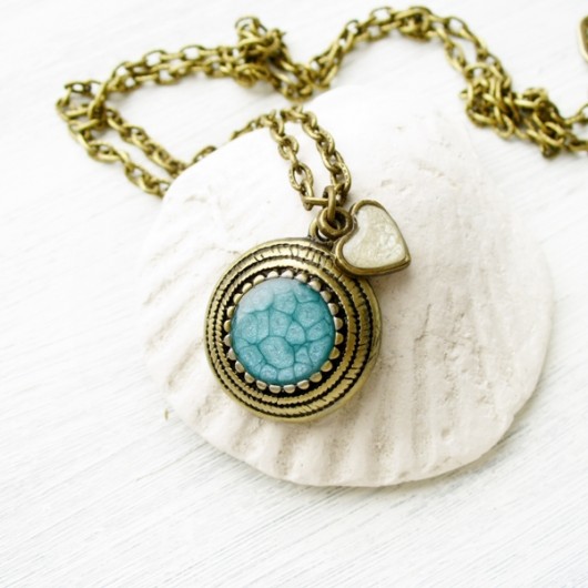 Antique Blue Locket - naszyjnik  Studio Ladybird