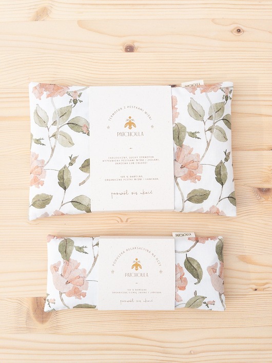 akcesoria do jogi Naturalny duet - poduszka relaksacyjna na oczy i termofor z pestkami wiśni