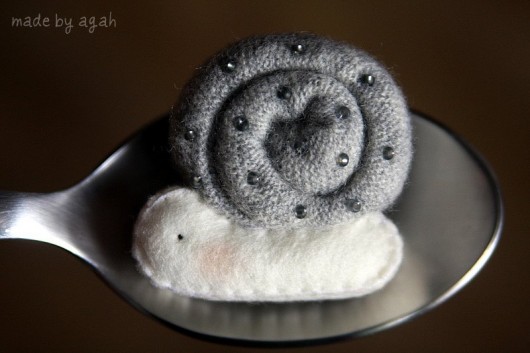 Broszka ślimaczek w wersji mini made by agah