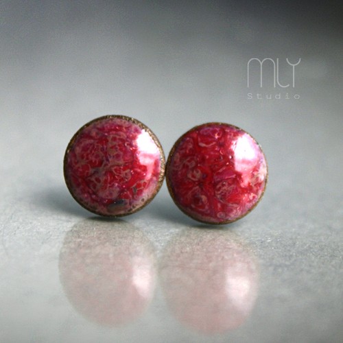 kolczyki ceramiczne Malinowe 6mm/stal chirurgiczna