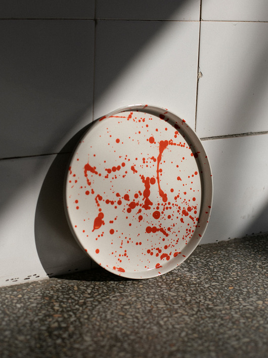 patery i talerze Talerz porcelanowy nakrapiany pomarańczowy MARE / 21 cm