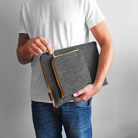 ETUI NA LAPTOPA I ZASILACZ 02 zolty zamek purol design
