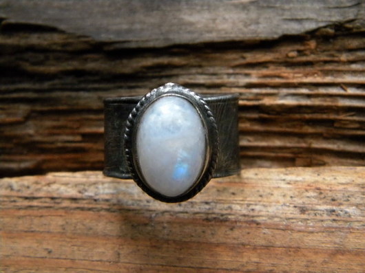 Roman Ancient Ring ;) kamień księżycowy Beata Trotter